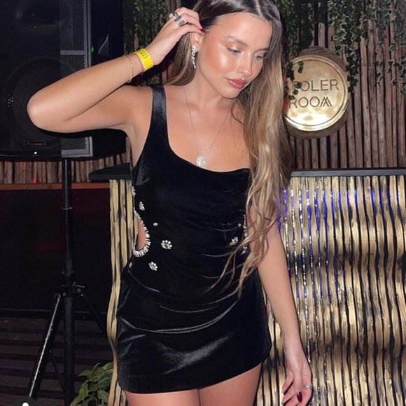 BLOGGER'S FAVE! Zara Jewel Trim Velvet Mini Dress Black NWT - Picture 9 of 17